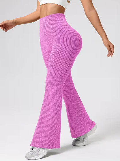 Gestreifte nahtlose Flare-Leggings