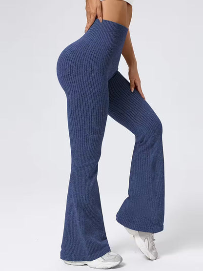 Gestreifte nahtlose Flare-Leggings