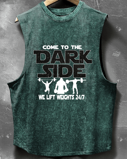 KOMM ZU SEITE DER FINSTERNIS TANK - Gymfit