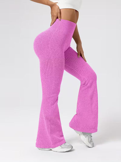 Gestreifte nahtlose Flare-Leggings