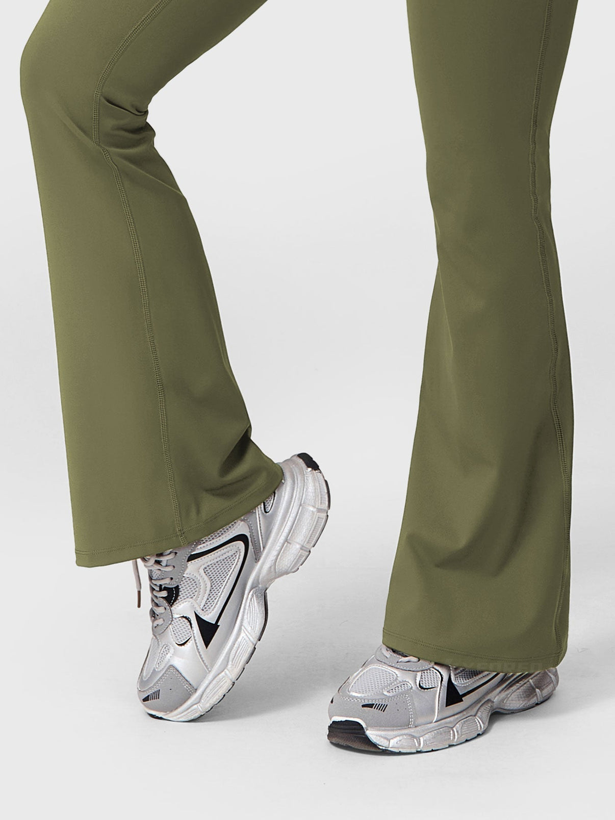 Elise Ruffle Pocket Flare Leggings - Ironfit