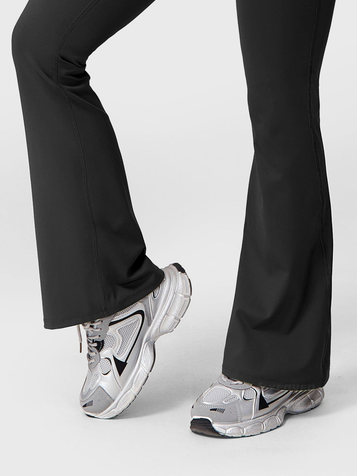 Elise Ruffle Pocket Flare Leggings - Ironfit