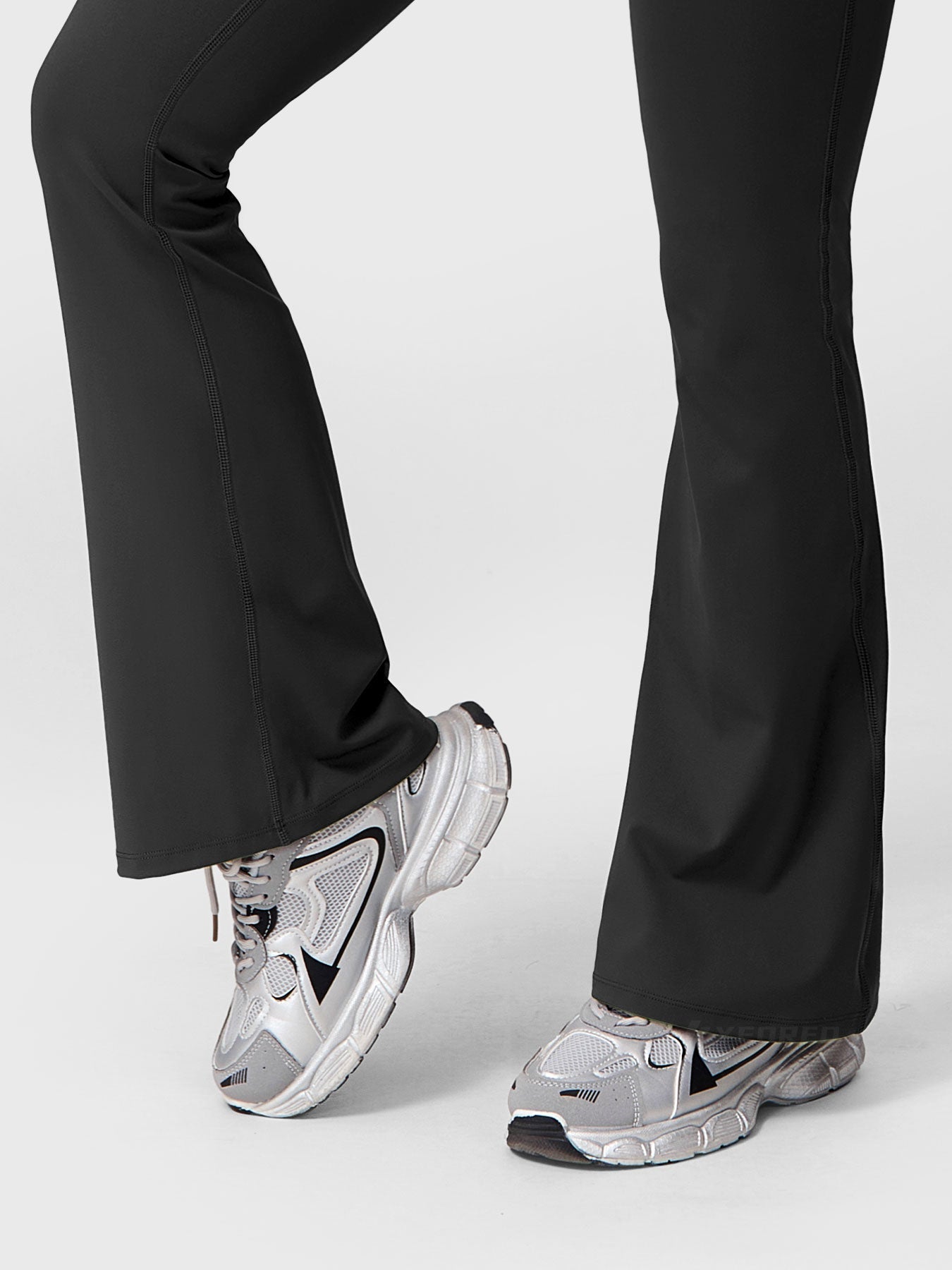 Elise Ruffle Pocket Flare Leggings - Ironfit