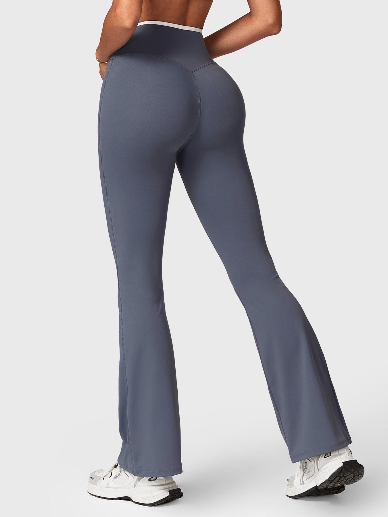 Ironfit Alberta Contrast Flare Leggings - Ironfit