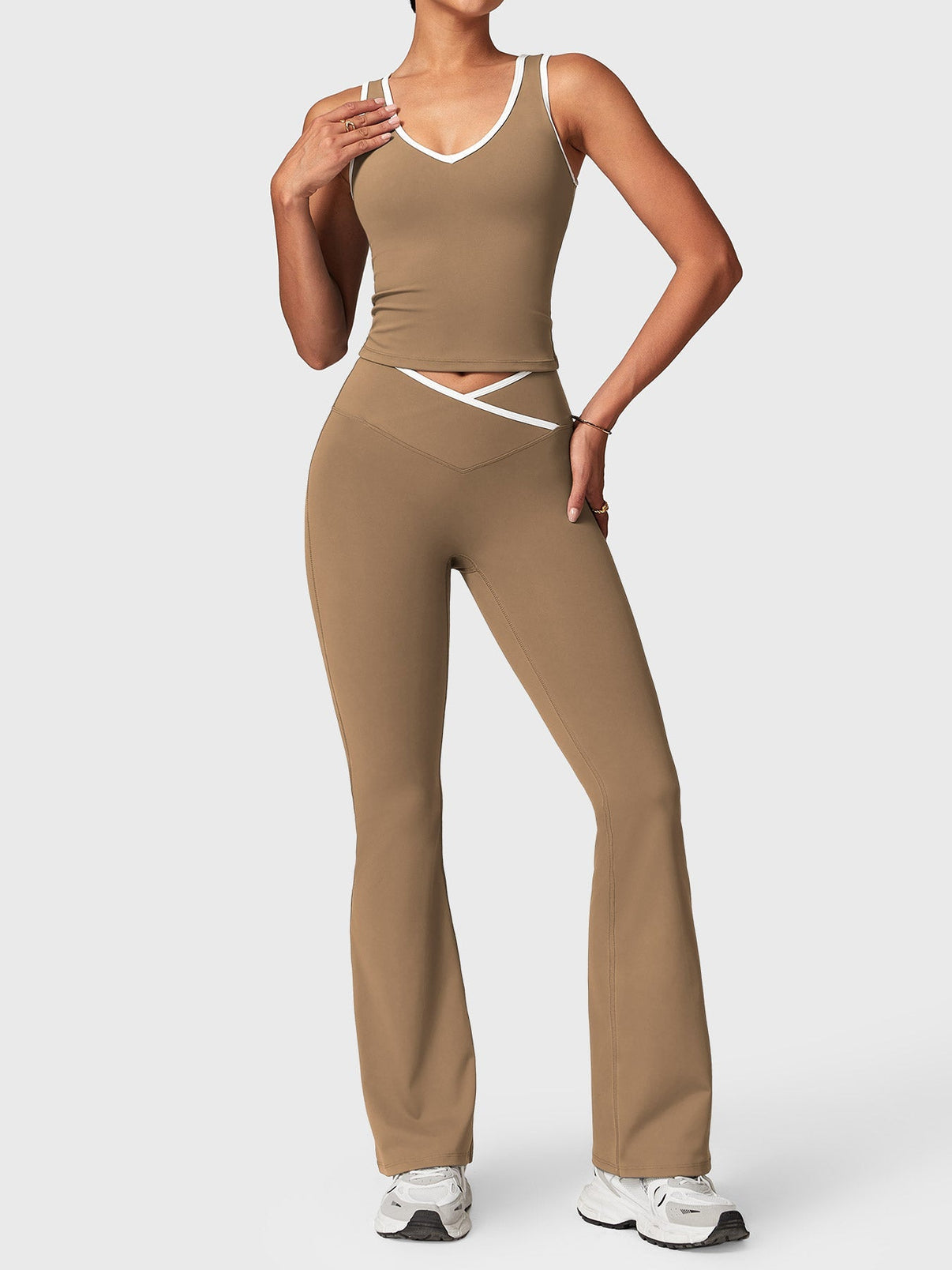Ironfit Alberta Contrast Sports Set - Ironfit