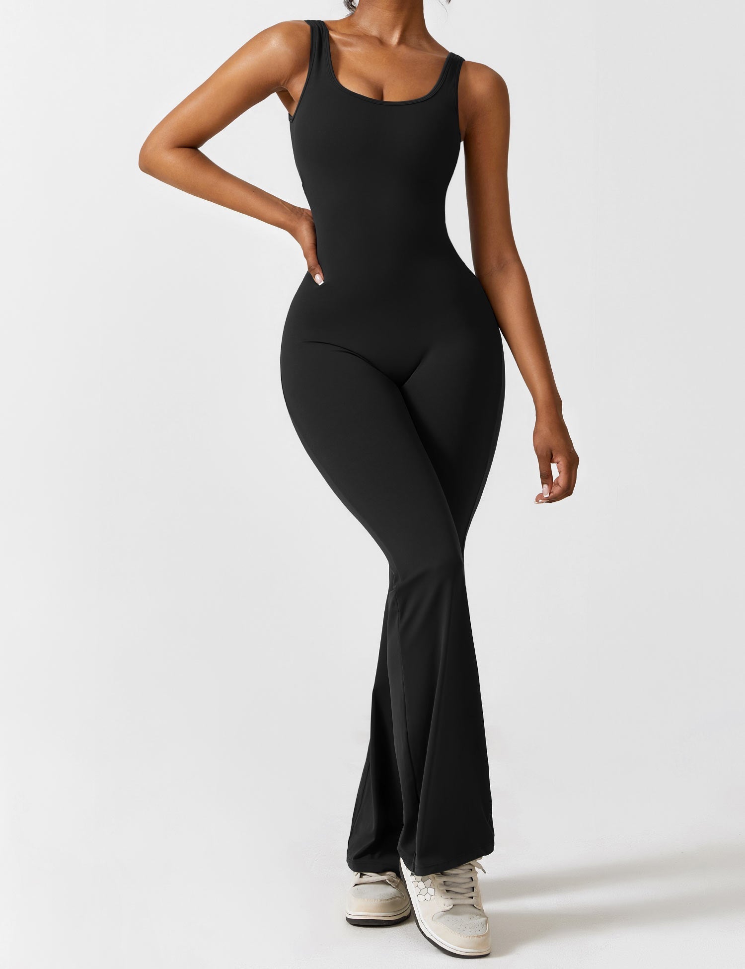 Ironfit Jumpsuit mit V - Rücken und Schlaghose - Ironfit