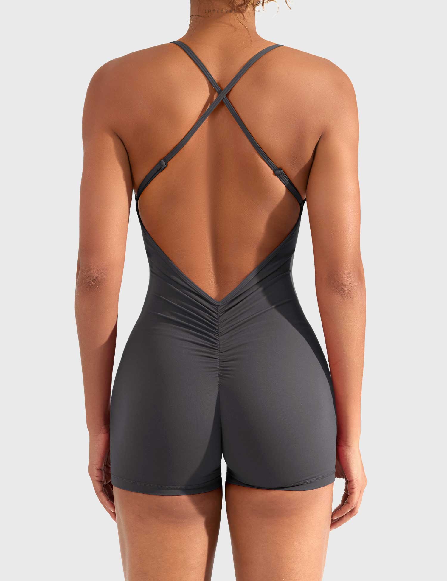 Ironfit Liza Jumpsuit mit V - Rücken - Ironfit