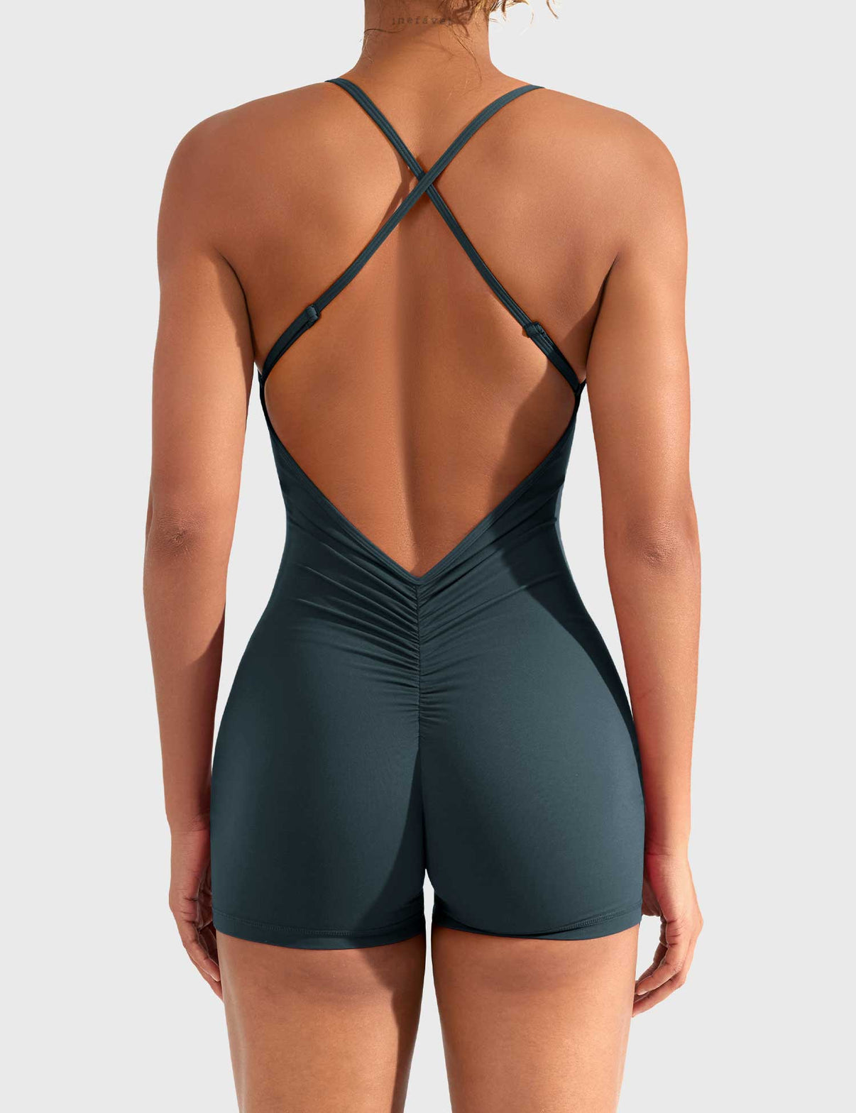 Ironfit Liza Jumpsuit mit V - Rücken - Ironfit