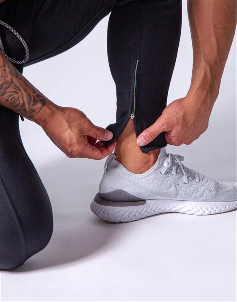 Ironfit Signature Lyft Joggers - Ironfit