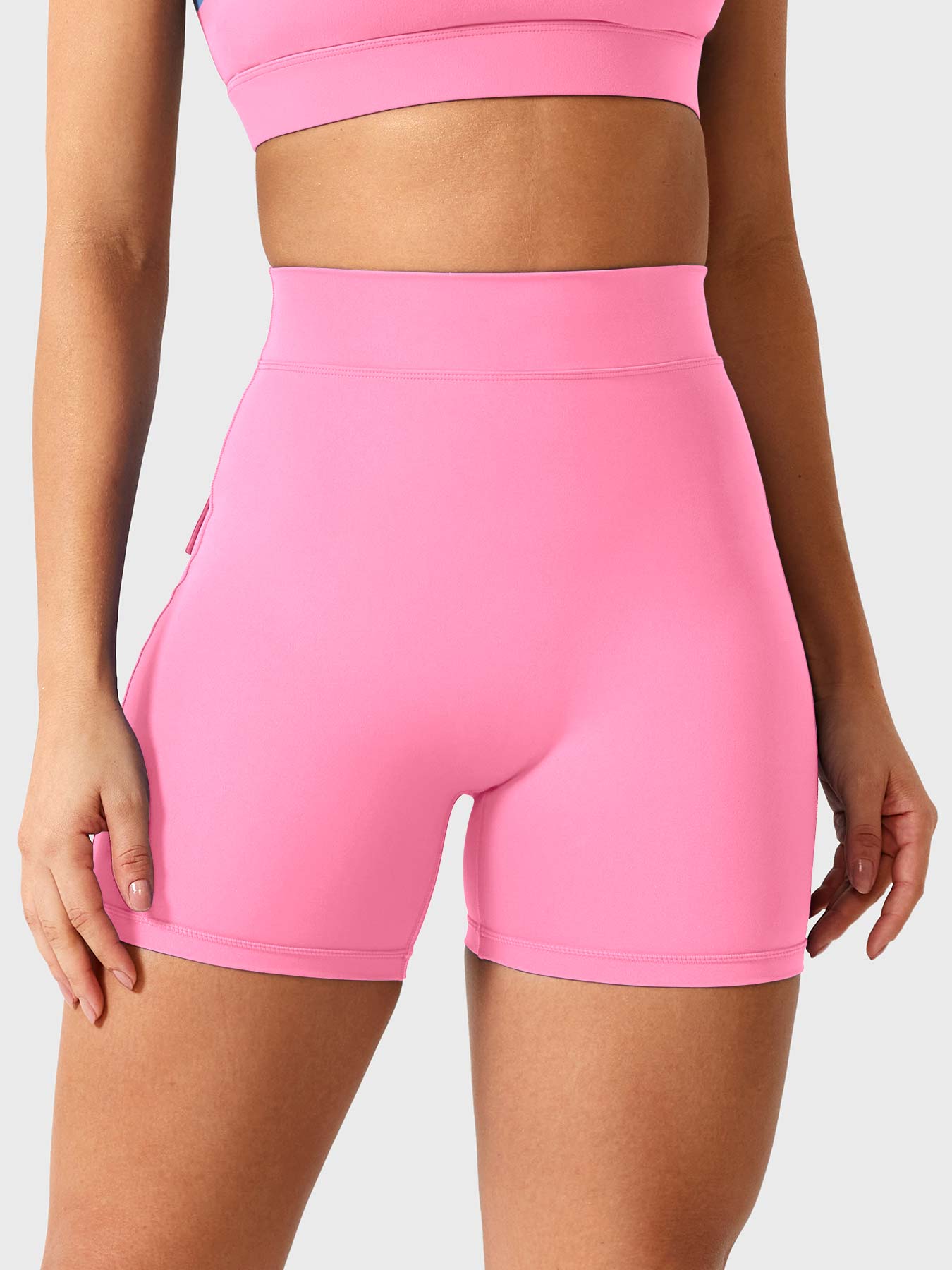 Ironfit V - Back Charm Shorts - Ironfit