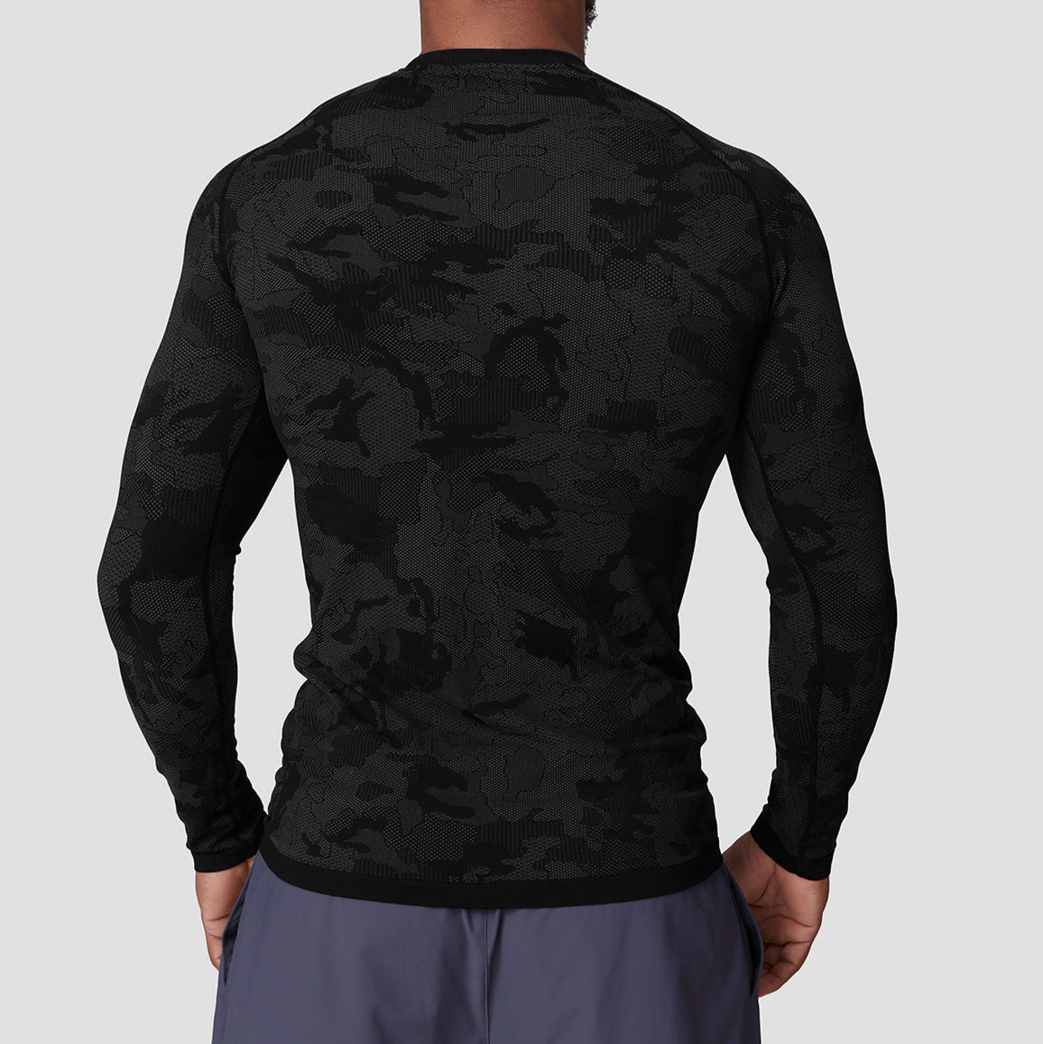 Seamless Camo Quick Dry Long Sleeve Shirt - Ironfit