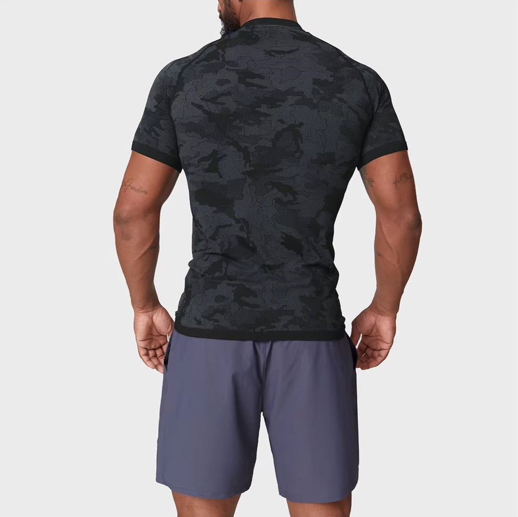 Nahtloses Camo Quick Dry T-Shirt - Gymfit